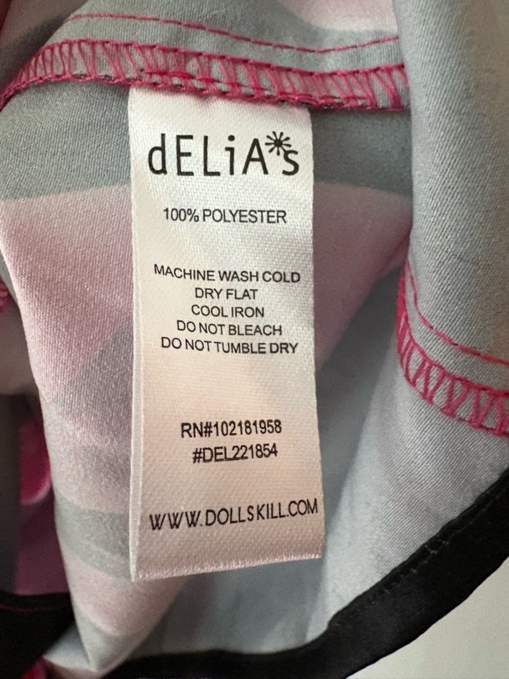 dELiA*s Dolls Kill Dice Print Button-Up - Picture 4 of 5